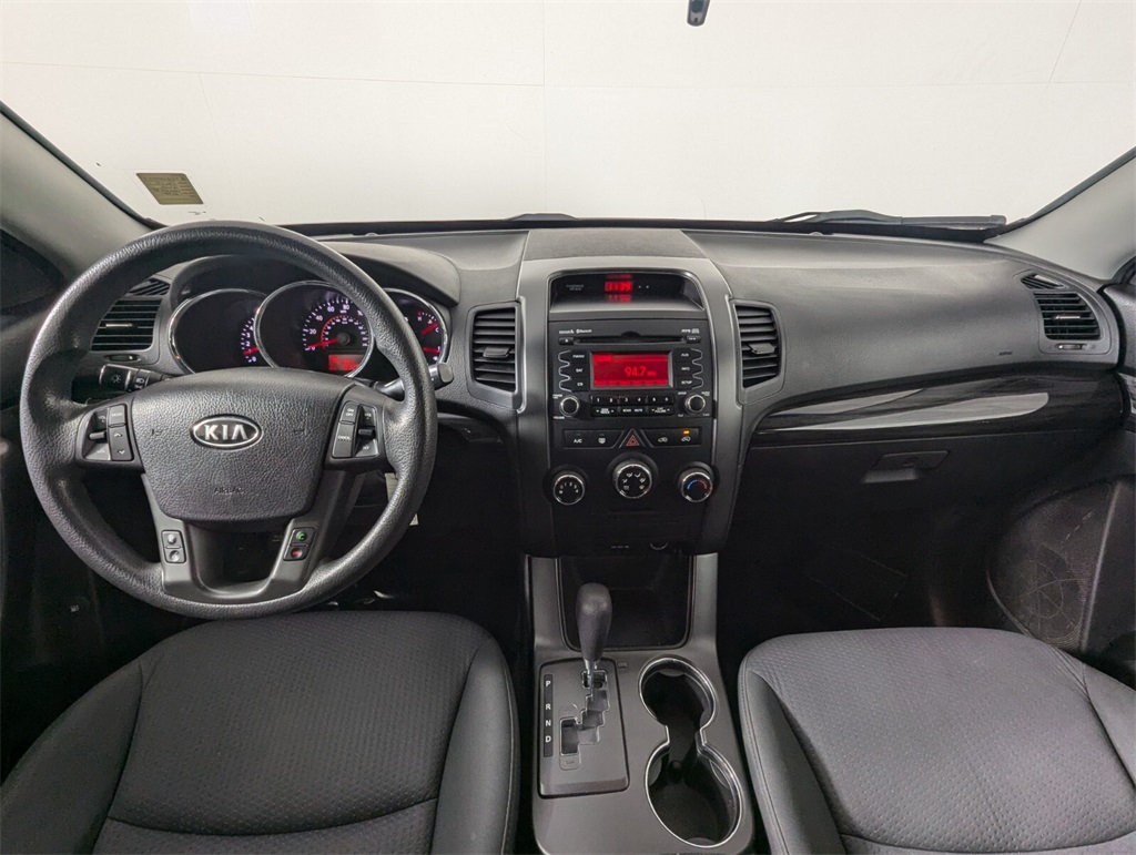 2012 Kia Sorento LX 15