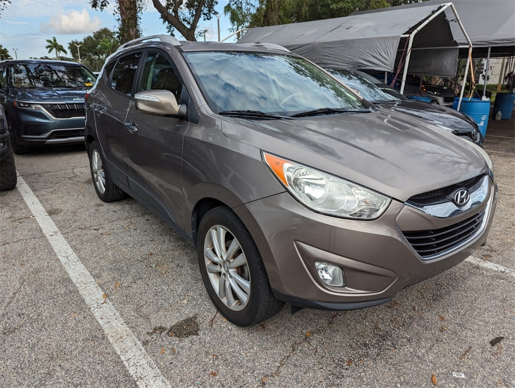 2011 Hyundai Tucson Limited 4