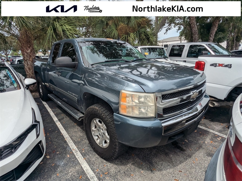 2011 Chevrolet Silverado 1500 LS 1