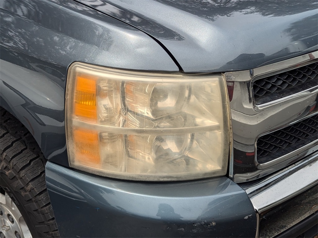 2011 Chevrolet Silverado 1500 LS 2