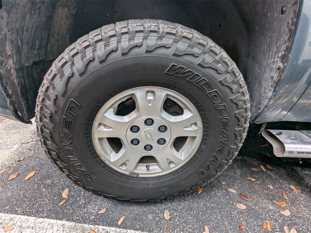 2011 Chevrolet Silverado 1500 LS 12