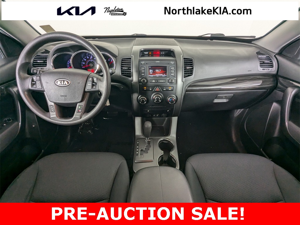 2013 Kia Sorento LX 14