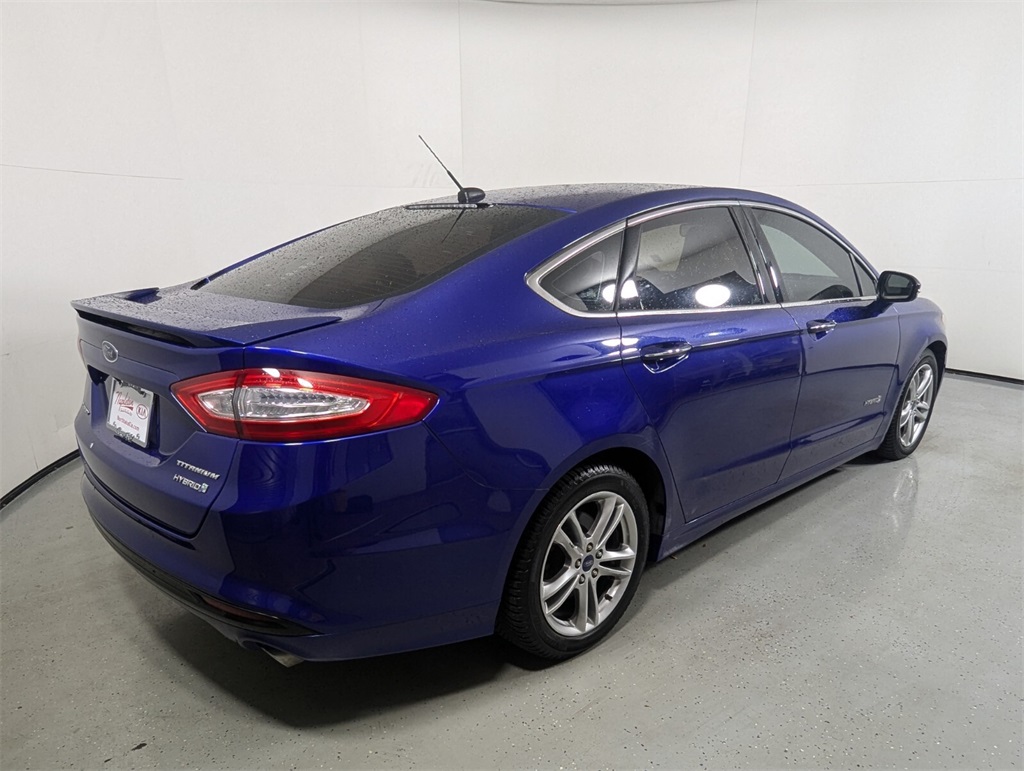 2016 Ford Fusion Hybrid Titanium 6