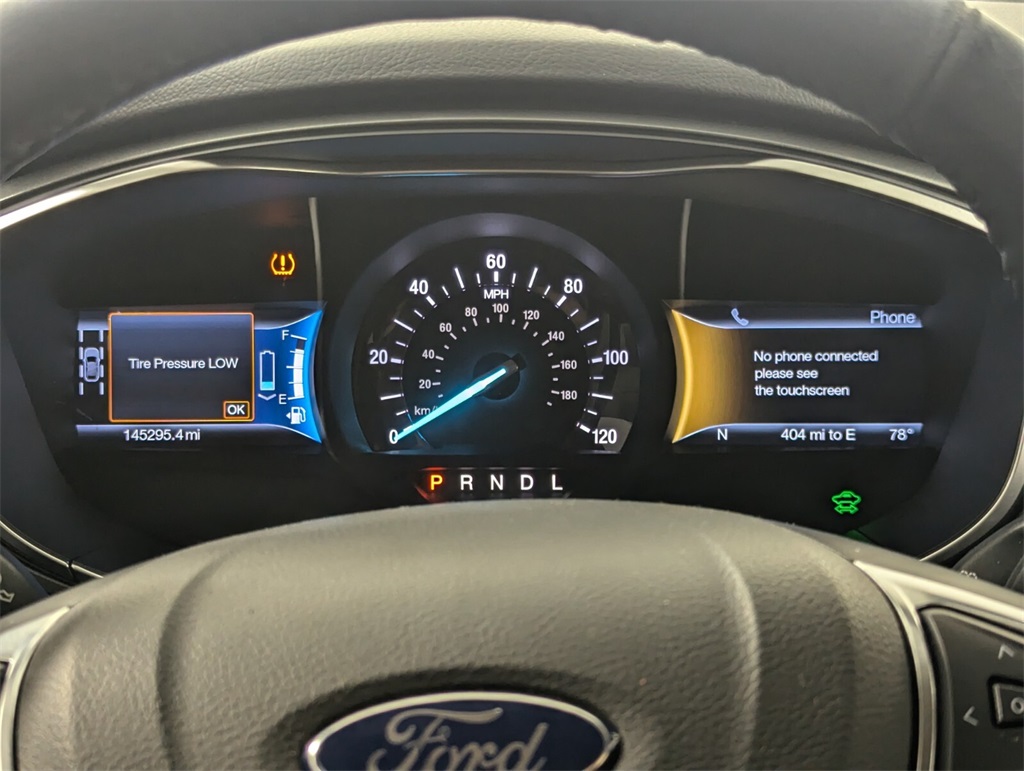 2016 Ford Fusion Hybrid Titanium 18