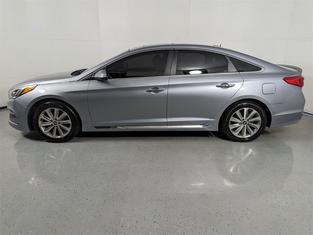 2017 Hyundai Sonata Sport 4