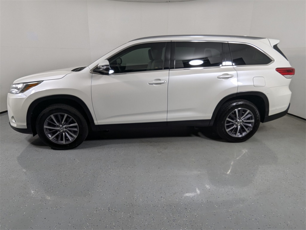 2019 Toyota Highlander XLE 4