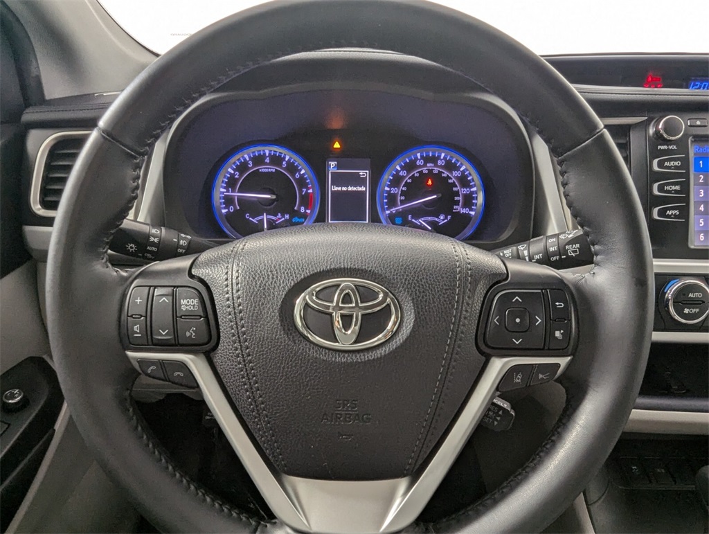 2019 Toyota Highlander XLE 18