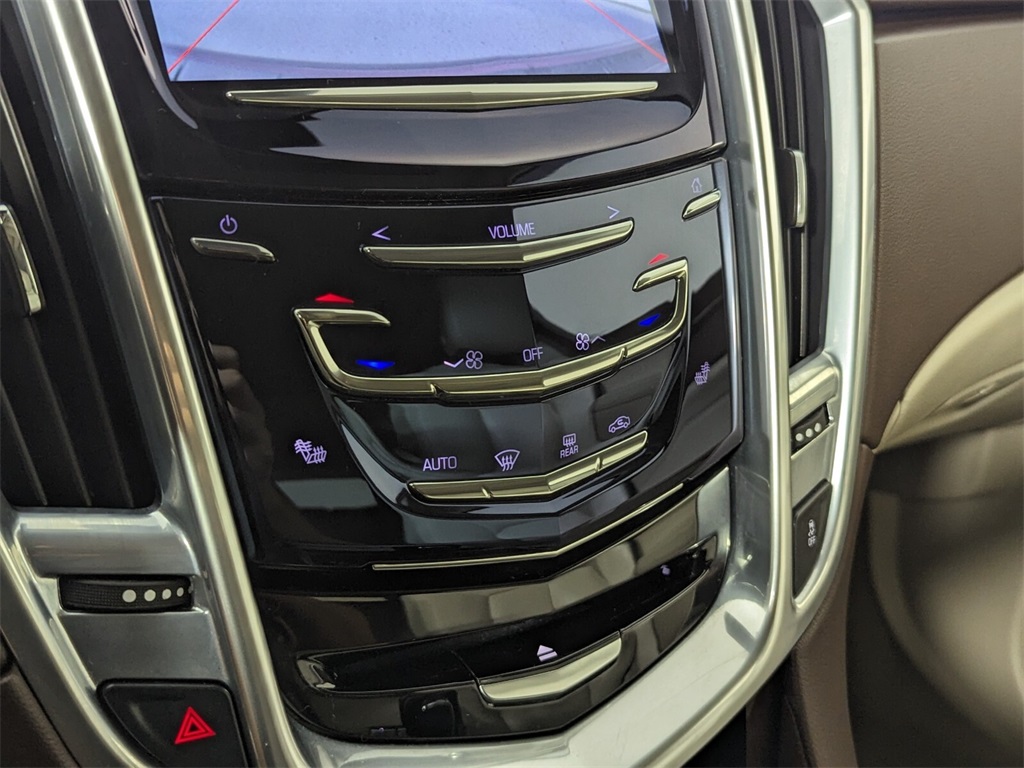 2013 Cadillac SRX Luxury 13