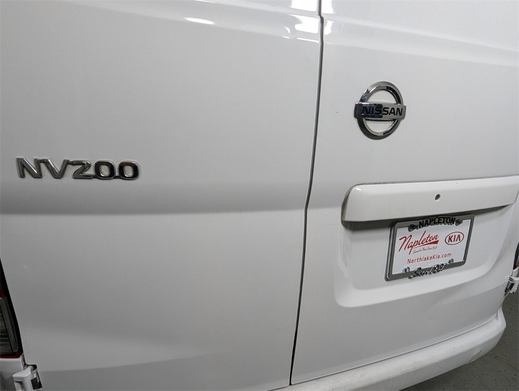 2019 Nissan NV200 SV 8