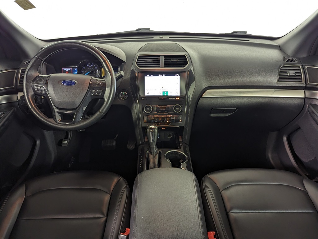 2019 Ford Explorer XLT 8
