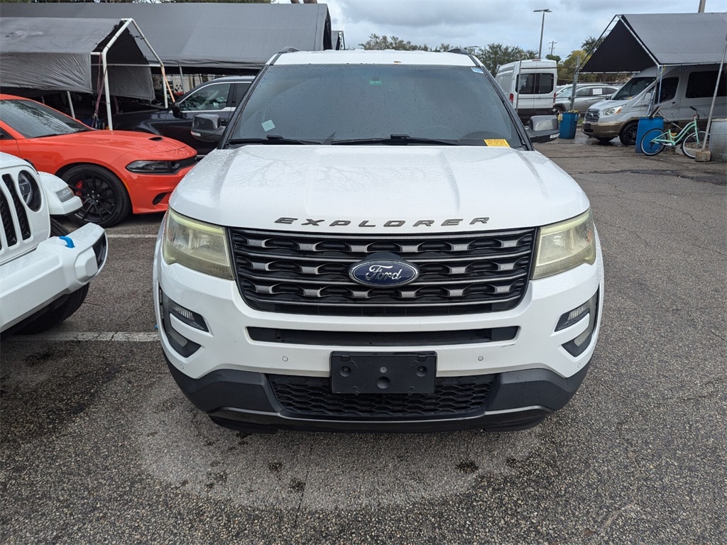 2017 Ford Explorer XLT 6