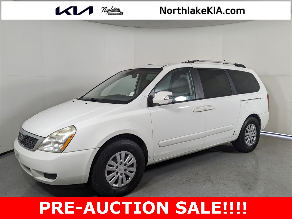 2012 Kia Sedona LX 3