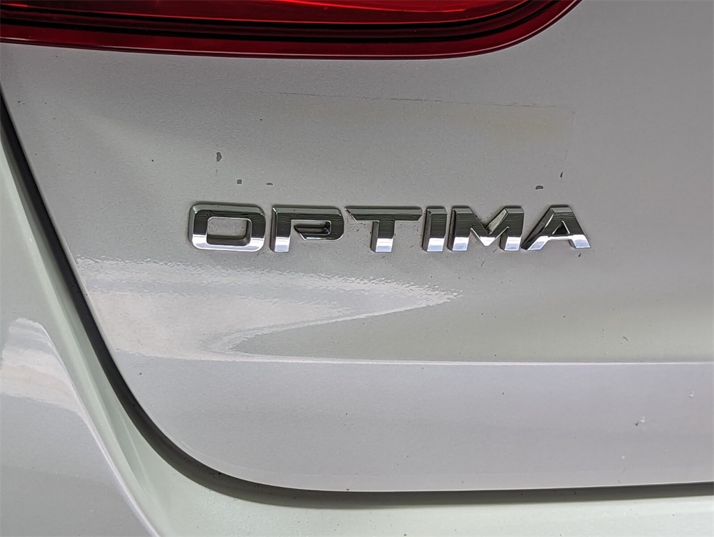 2015 Kia Optima EX 8