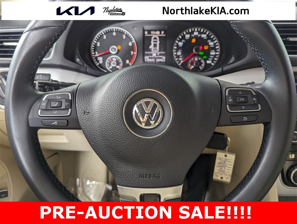 2012 Volkswagen Passat 2.5 SE 18