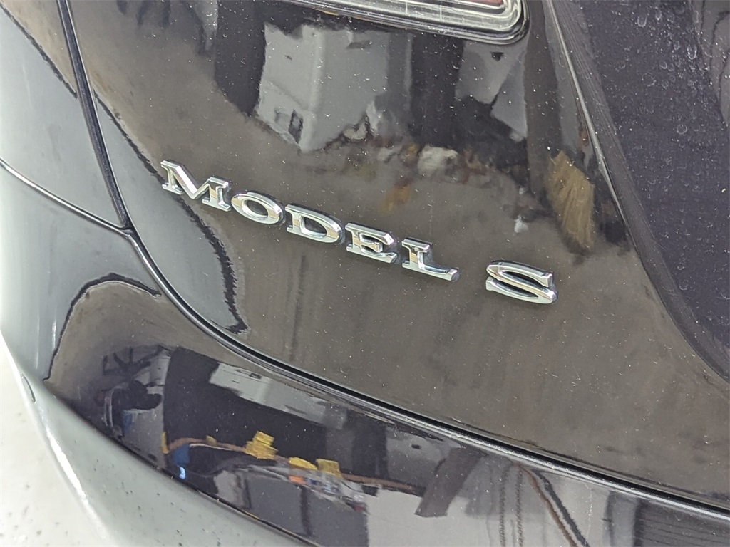 2016 Tesla Model S 90D 5