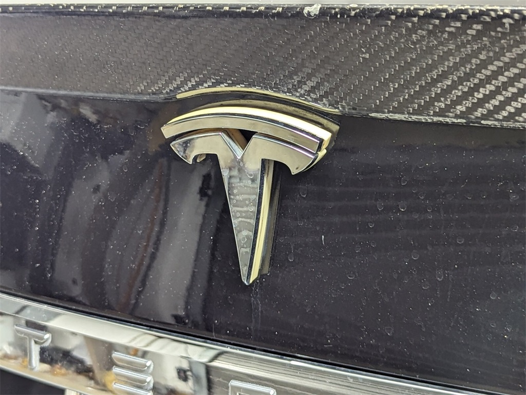 2016 Tesla Model S 90D 6