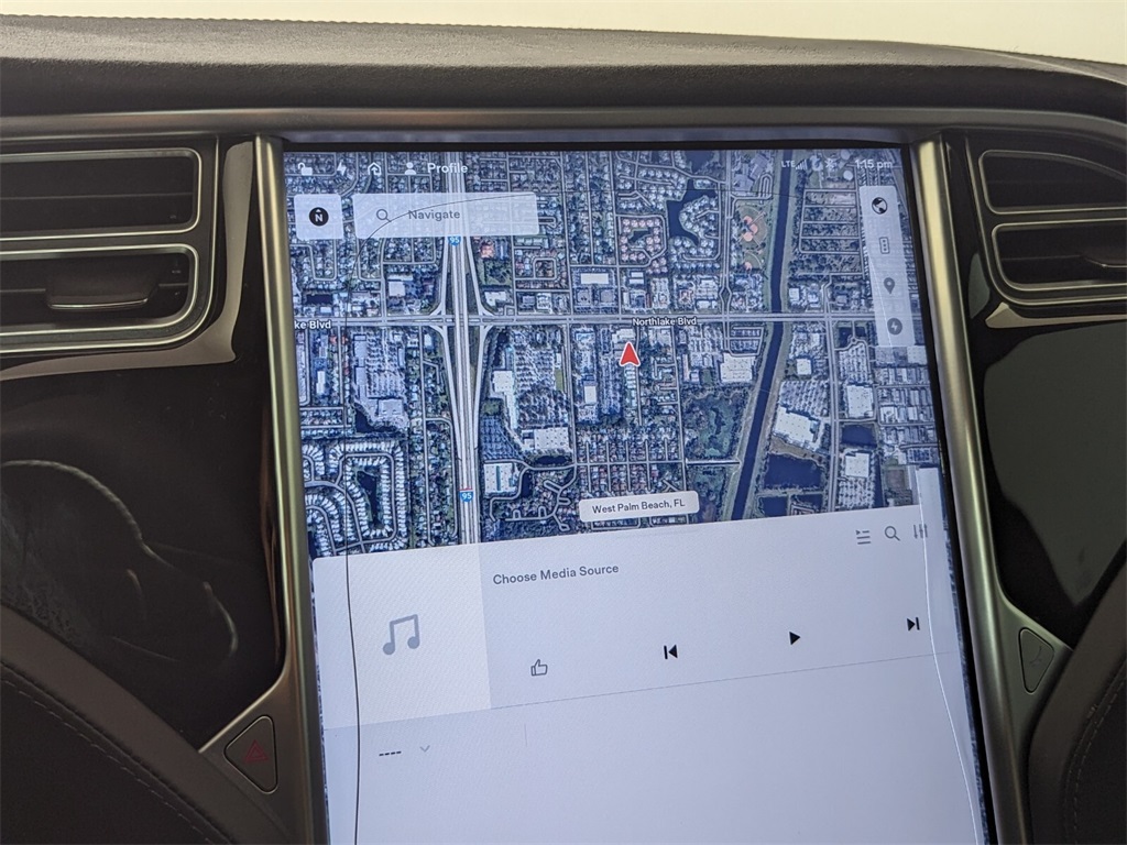 2016 Tesla Model S 90D 13