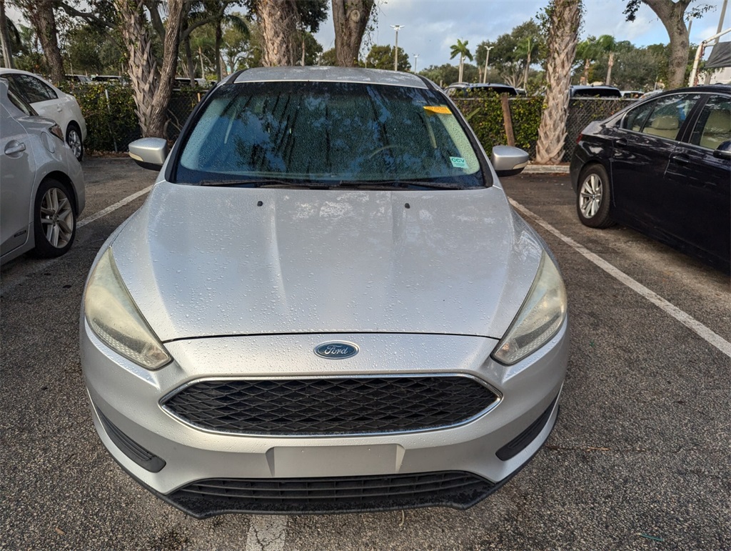 2015 Ford Focus SE 6