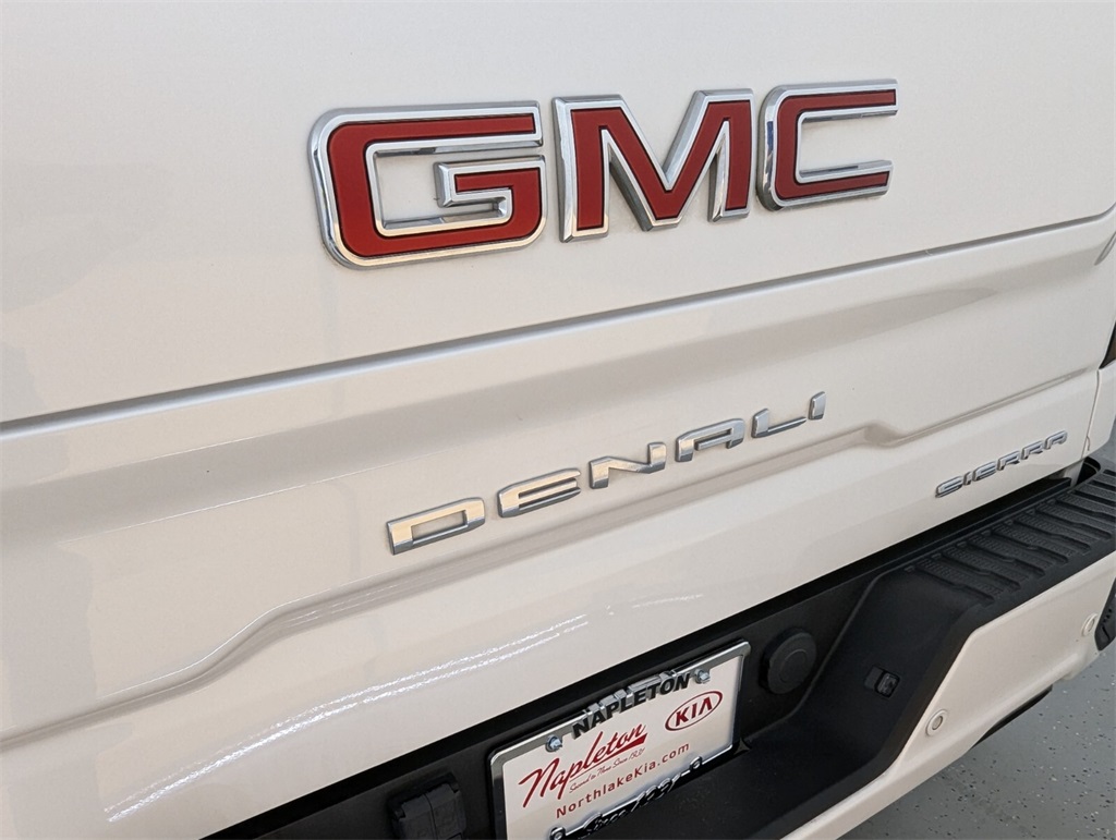 2021 GMC Sierra 1500 Denali 8