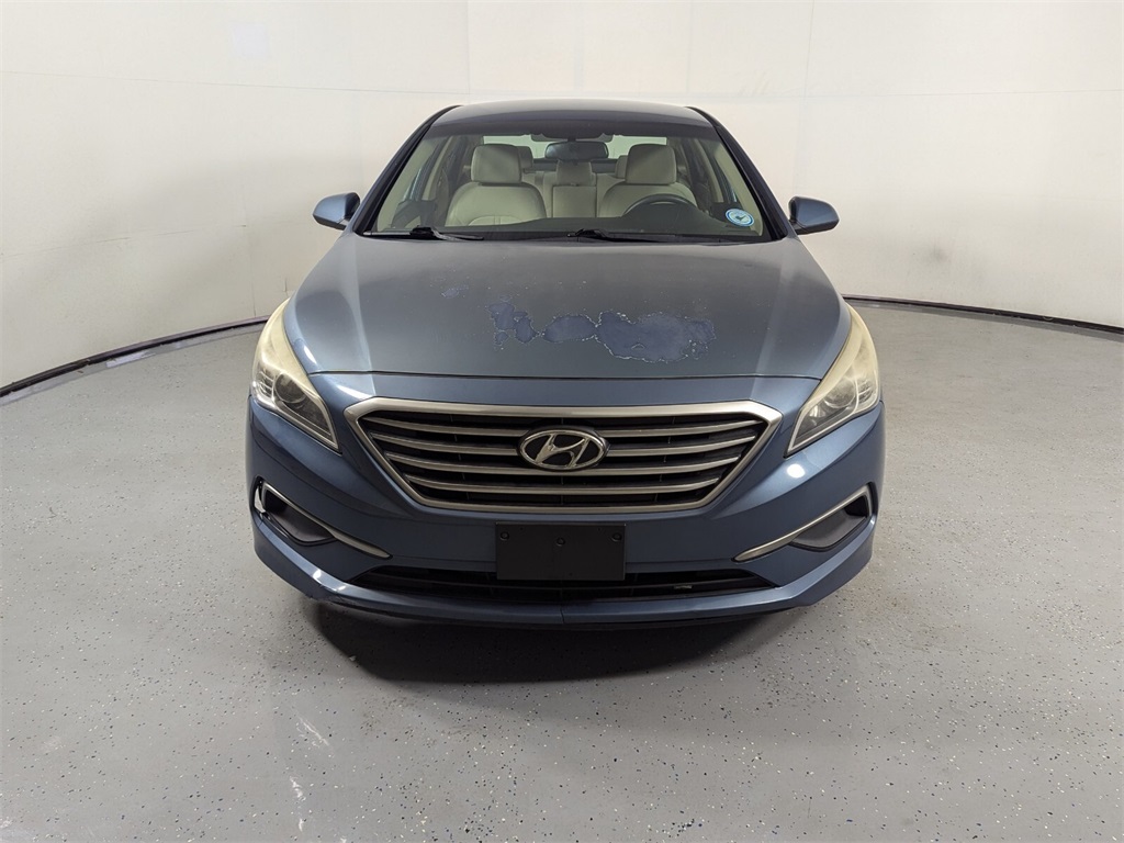 2016 Hyundai Sonata Base 2