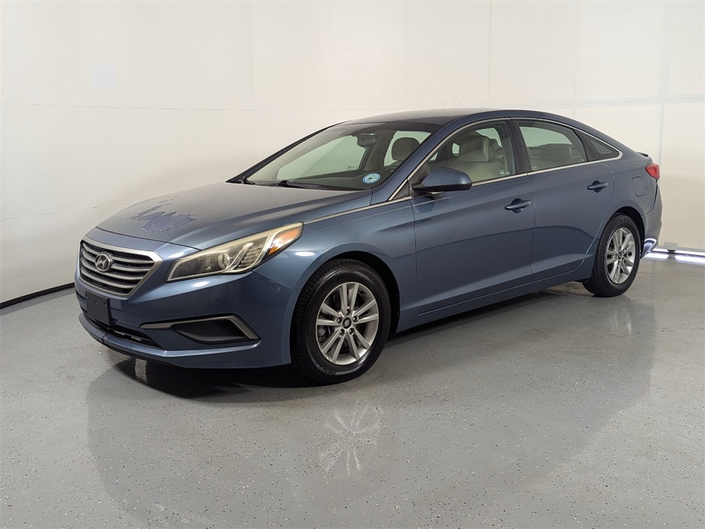 2016 Hyundai Sonata Base 3