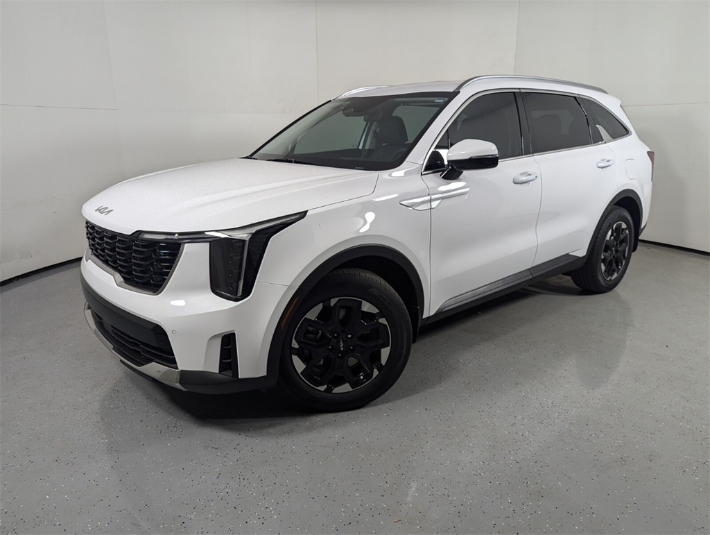 2025 Kia Sorento S 3