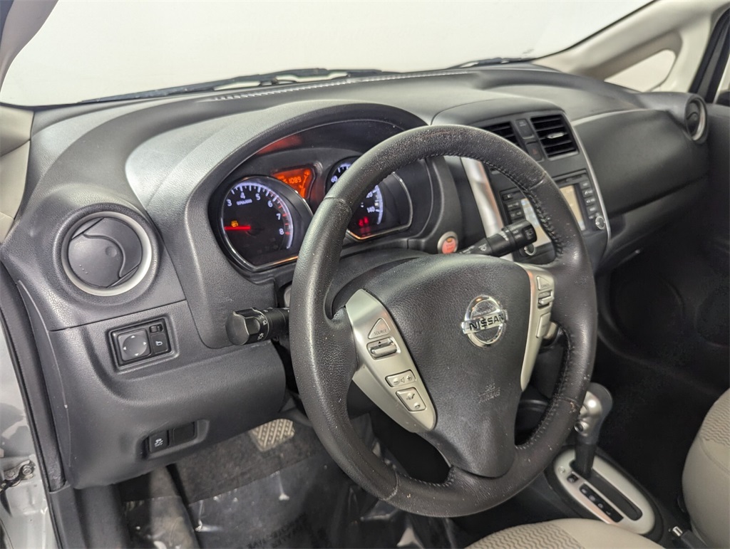 2014 Nissan Versa Note SV 11