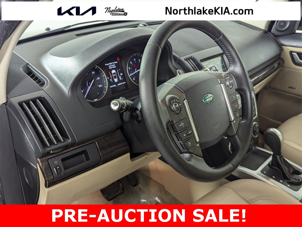 2013 Land Rover LR2 Base 10