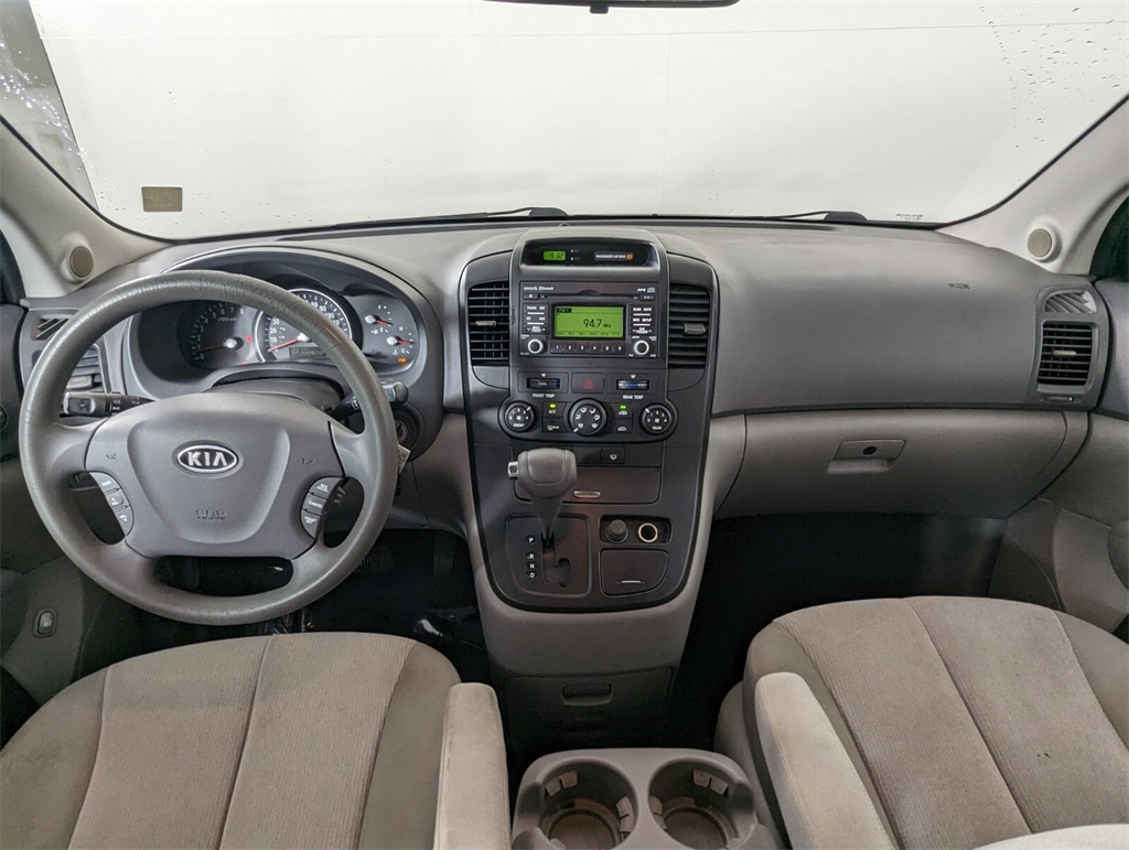 2012 Kia Sedona LX 14