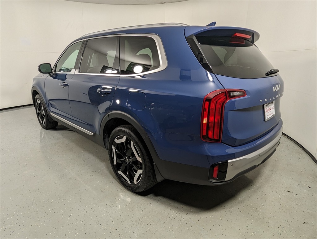 2024 Kia Telluride S 5