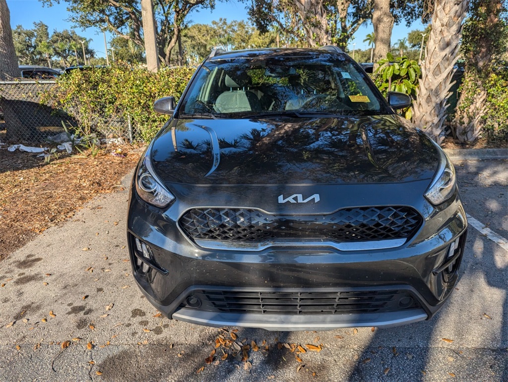 2022 Kia Niro Plug-In Hybrid LXS 5