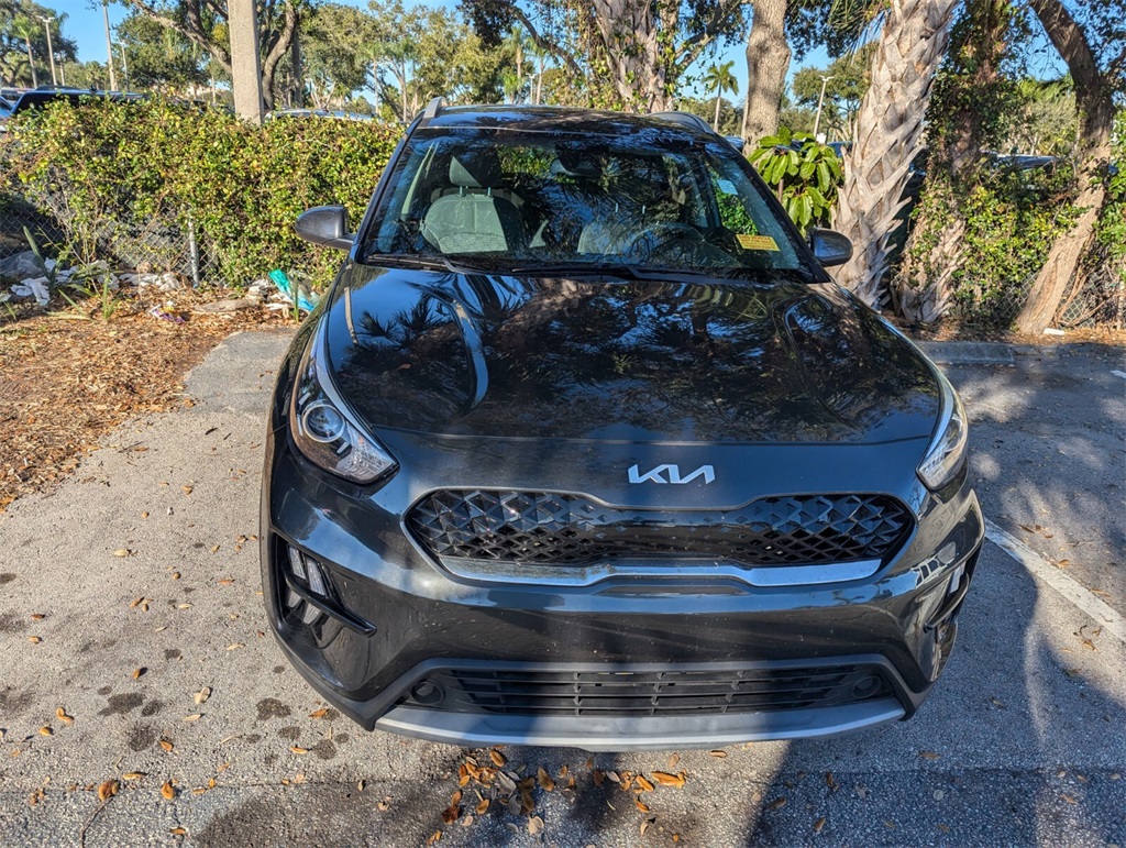 2022 Kia Niro Plug-In Hybrid LXS 10