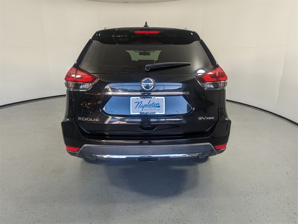 2018 Nissan Rogue SV 7