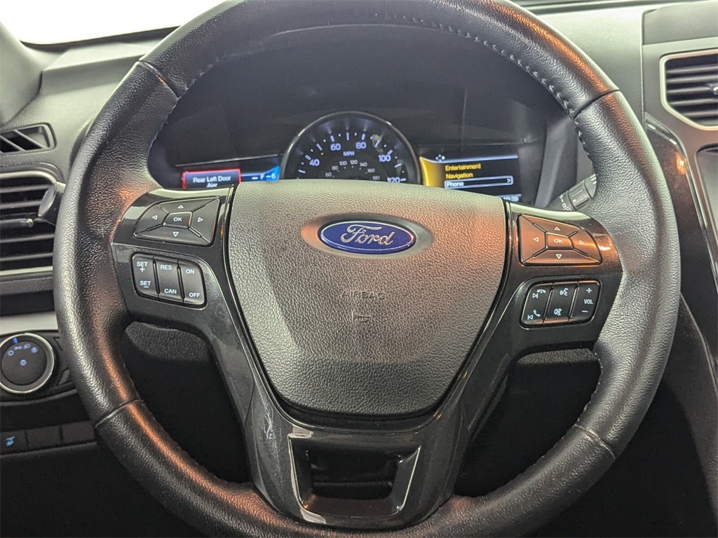 2017 Ford Explorer XLT 8