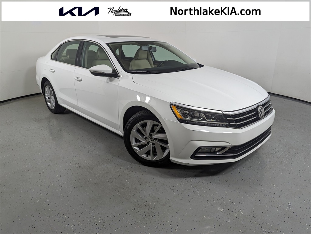 2018 Volkswagen Passat  1