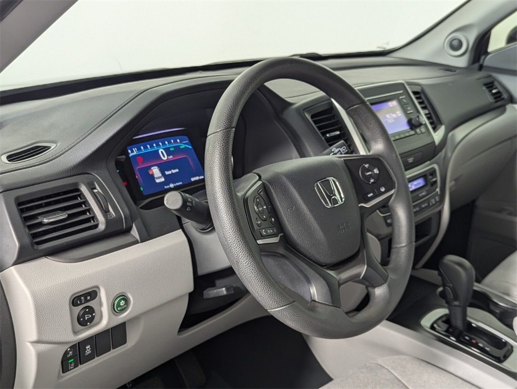 2019 Honda Pilot LX 12