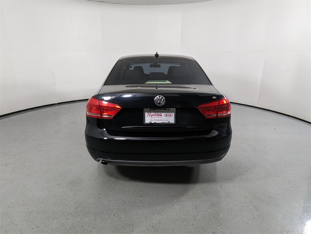 2012 Volkswagen Passat 2.5 SE 7