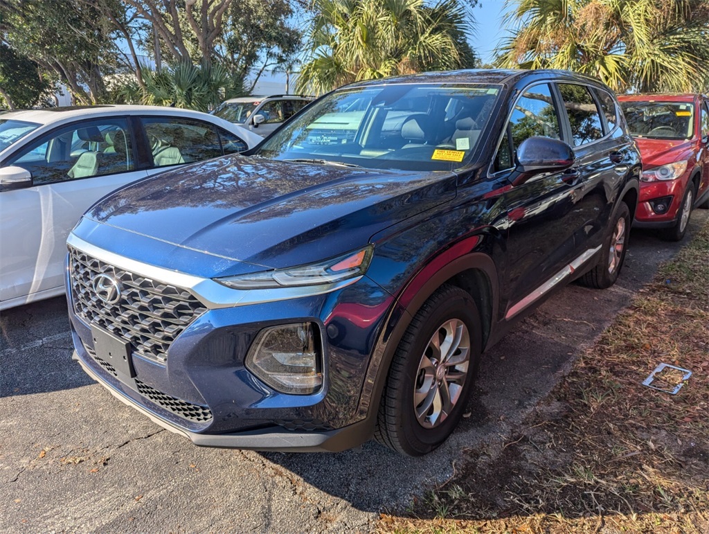 2020 Hyundai Santa Fe SE 11