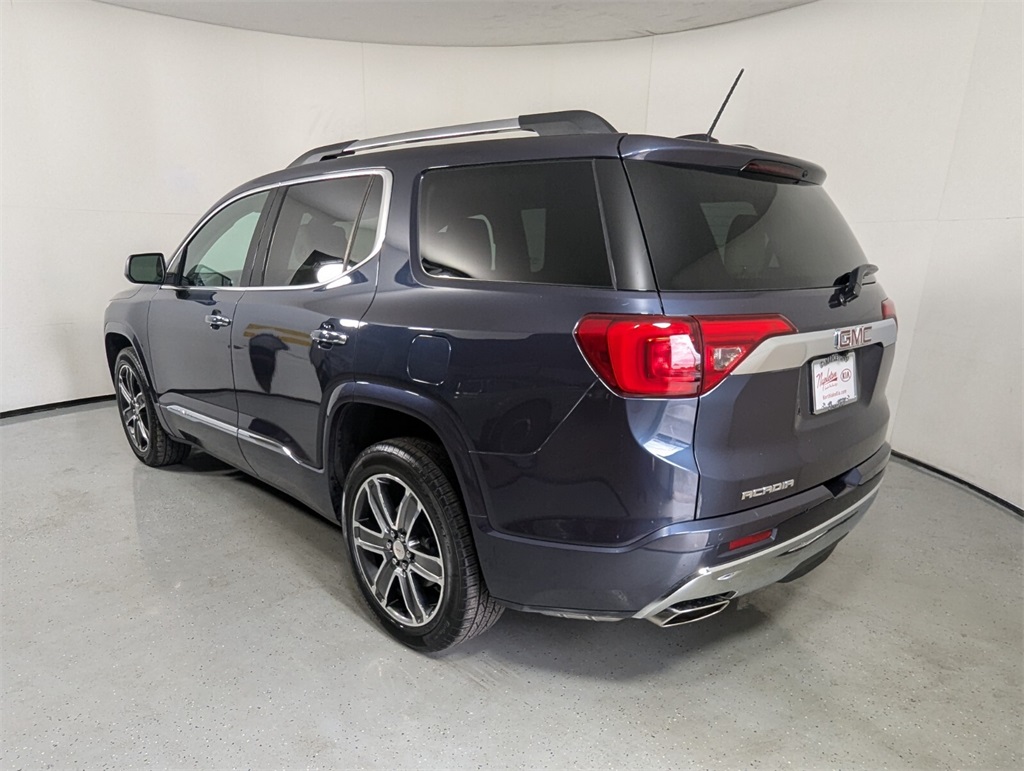 2018 GMC Acadia Denali 5