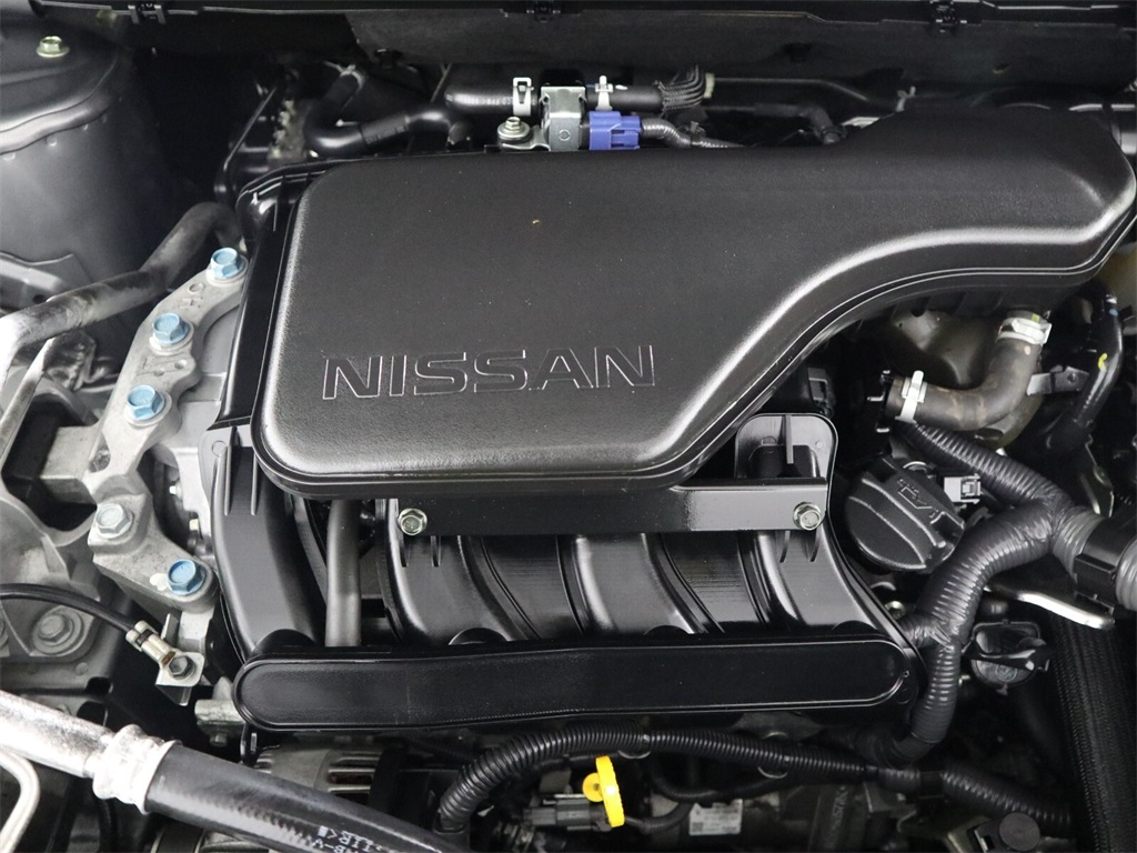 2020 Nissan Rogue Sport S 7