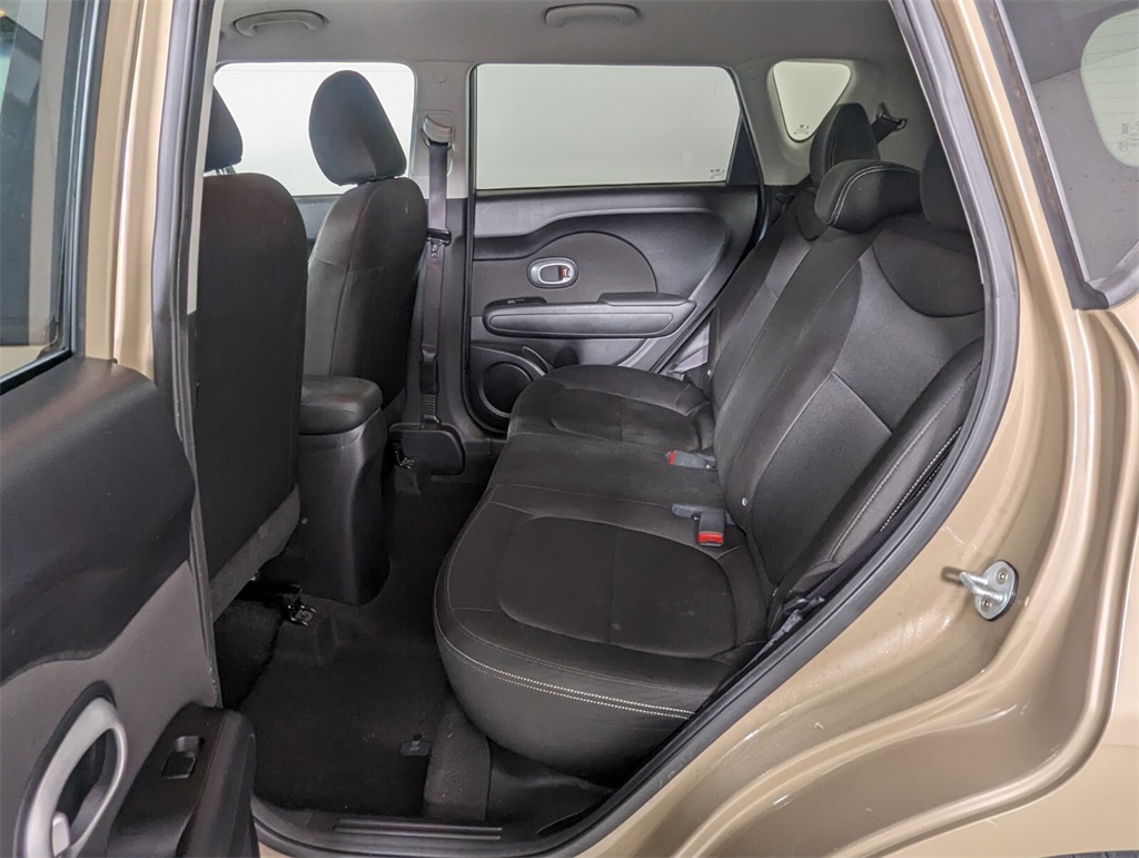 2016 Kia Soul Base 22