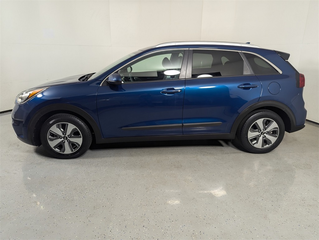 2019 Kia Niro LX 4