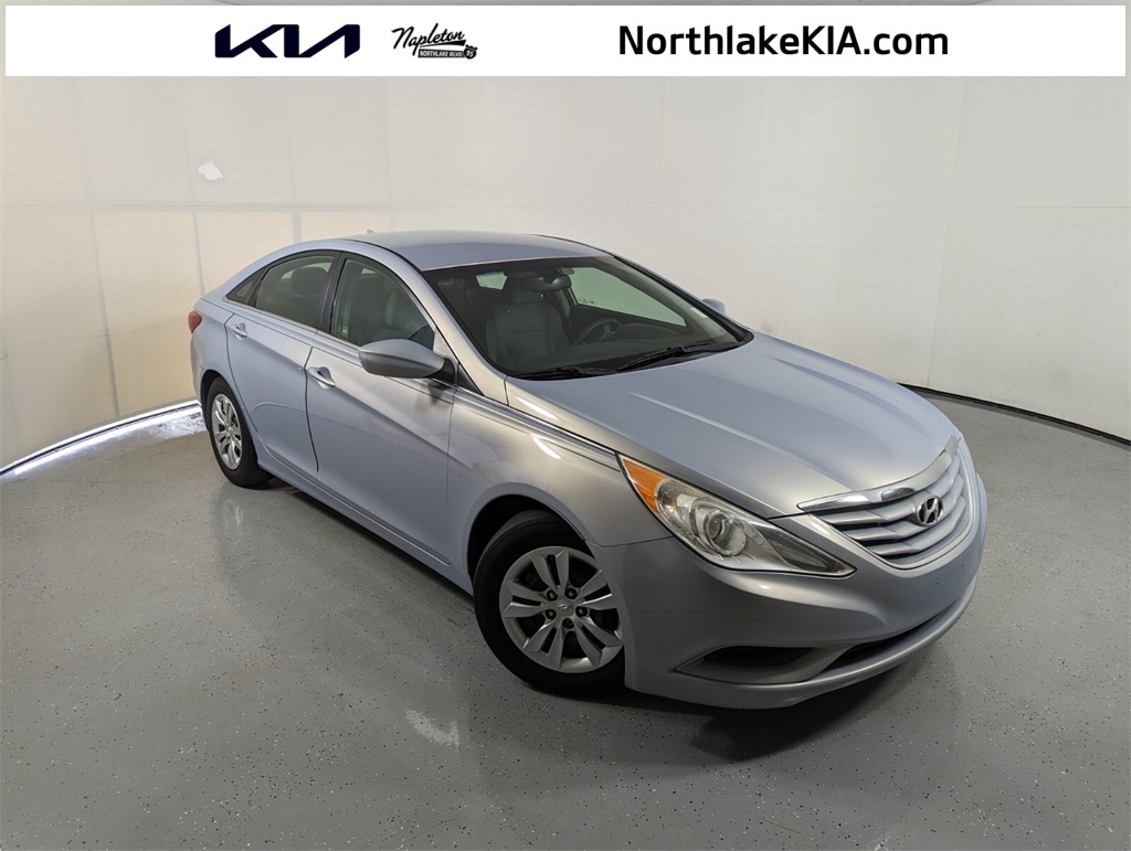 2012 Hyundai Sonata GLS 1