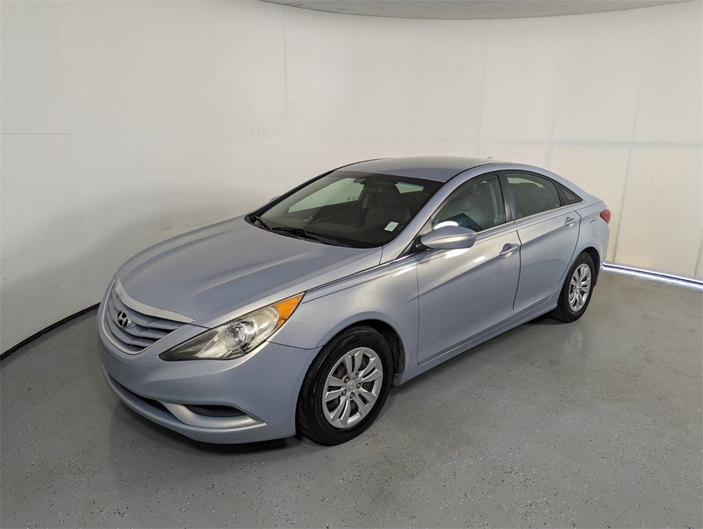 2012 Hyundai Sonata GLS 3