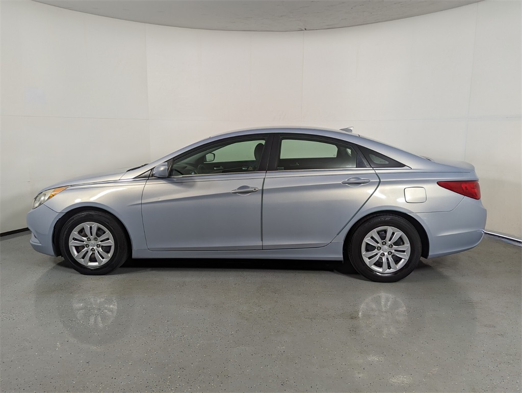 2012 Hyundai Sonata GLS 4