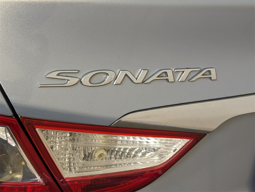 2012 Hyundai Sonata GLS 7