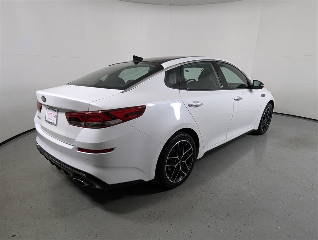 2020 Kia Optima SE 6