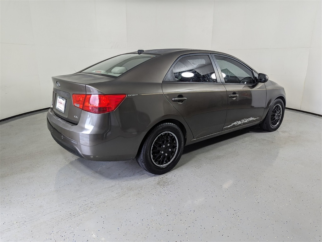 2011 Kia Forte EX 6