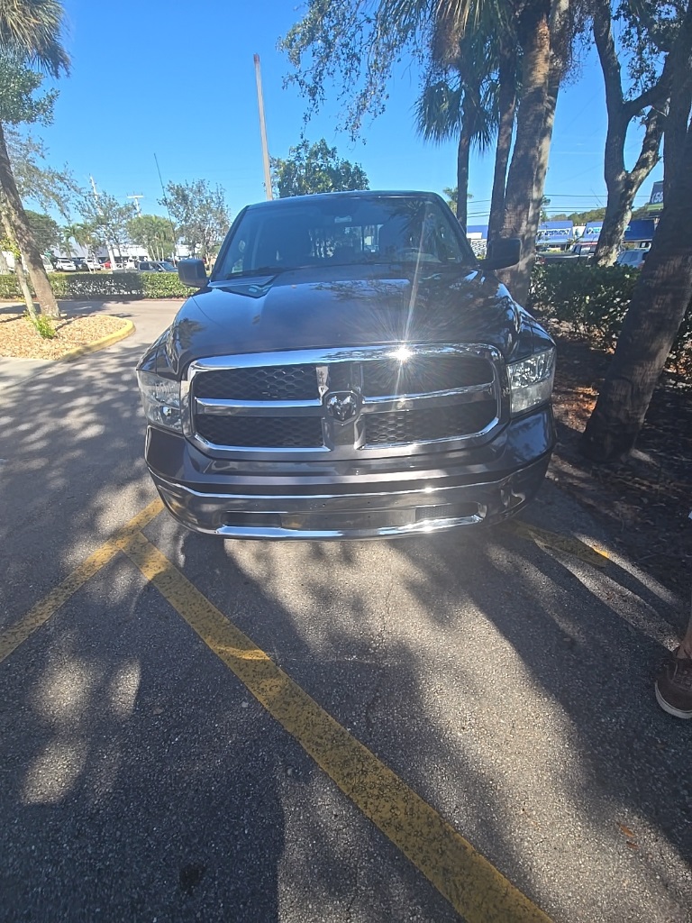 2015 Ram 1500 SLT 7