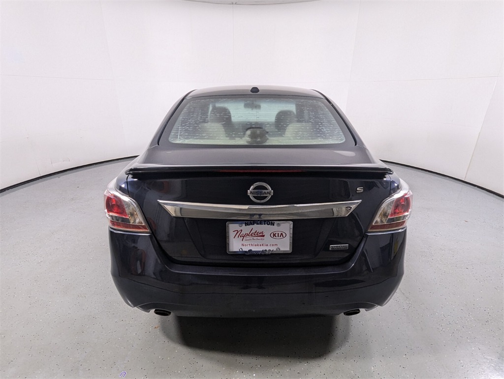 2015 Nissan Altima 2.5 S 7